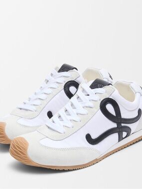 Loewe White Leather & Black Logo Runner Sneakers